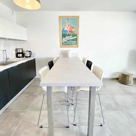 Apartment 2 Chambres Acces Piscine Boulouris-sur-Mer