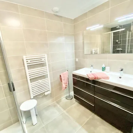 2 Chambres Acces Piscine